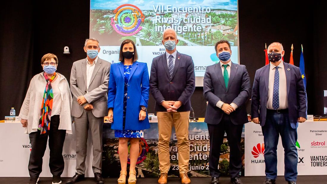 Gema Igual, alcaldesa de Santander, en el encuentro de la RECI en Rivas Vaciamadrid
