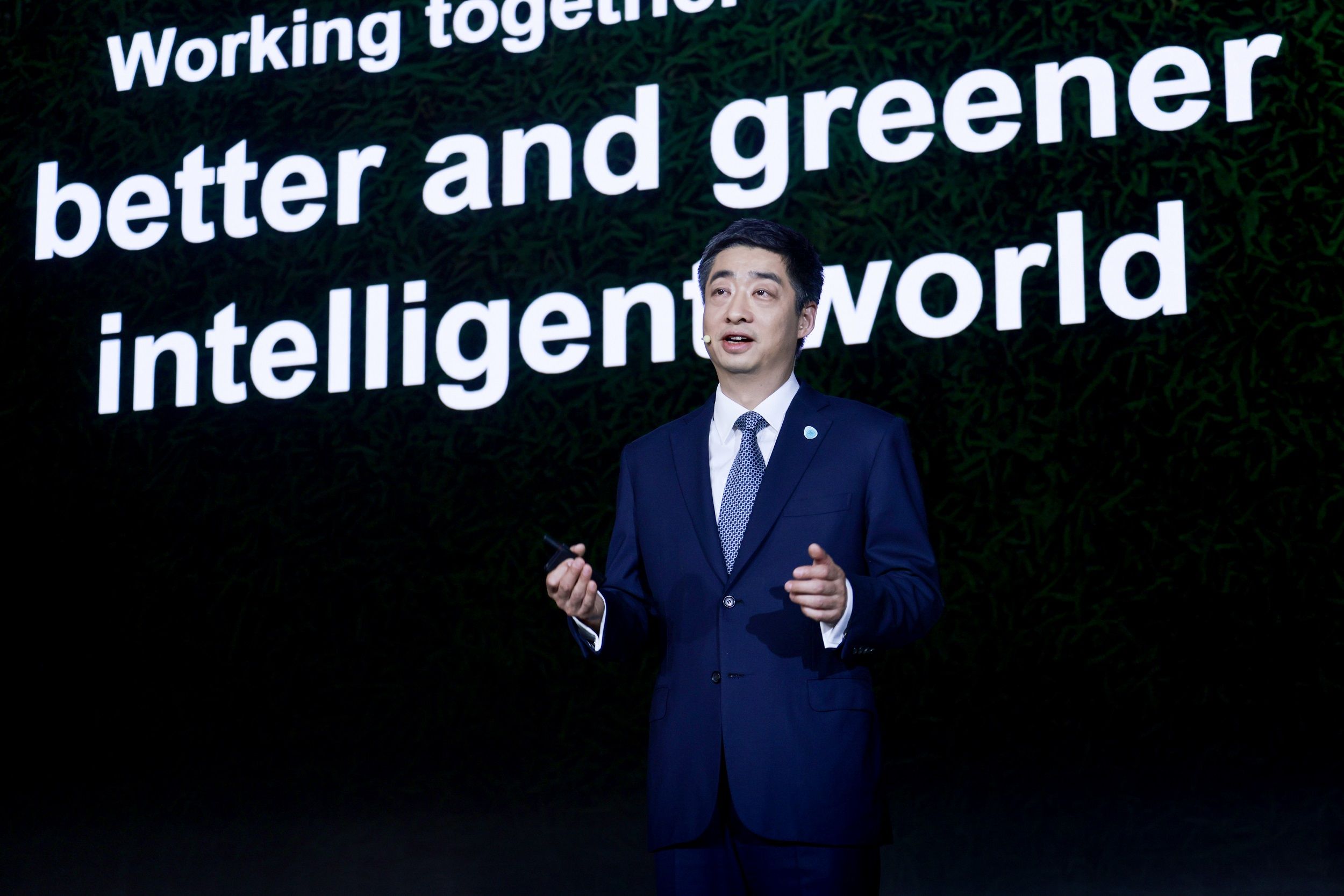 Huawei impulsa la innovación continua para lograr un mundo inteligente y más sostenible