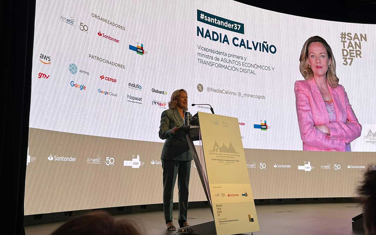 Nadia Calviño clausura el 37º AMETIC Encuentro de la Economía Digital y las Telecomunicaciones destacando que “la digitalización es una palanca de transformación y modernización de nuestro país”