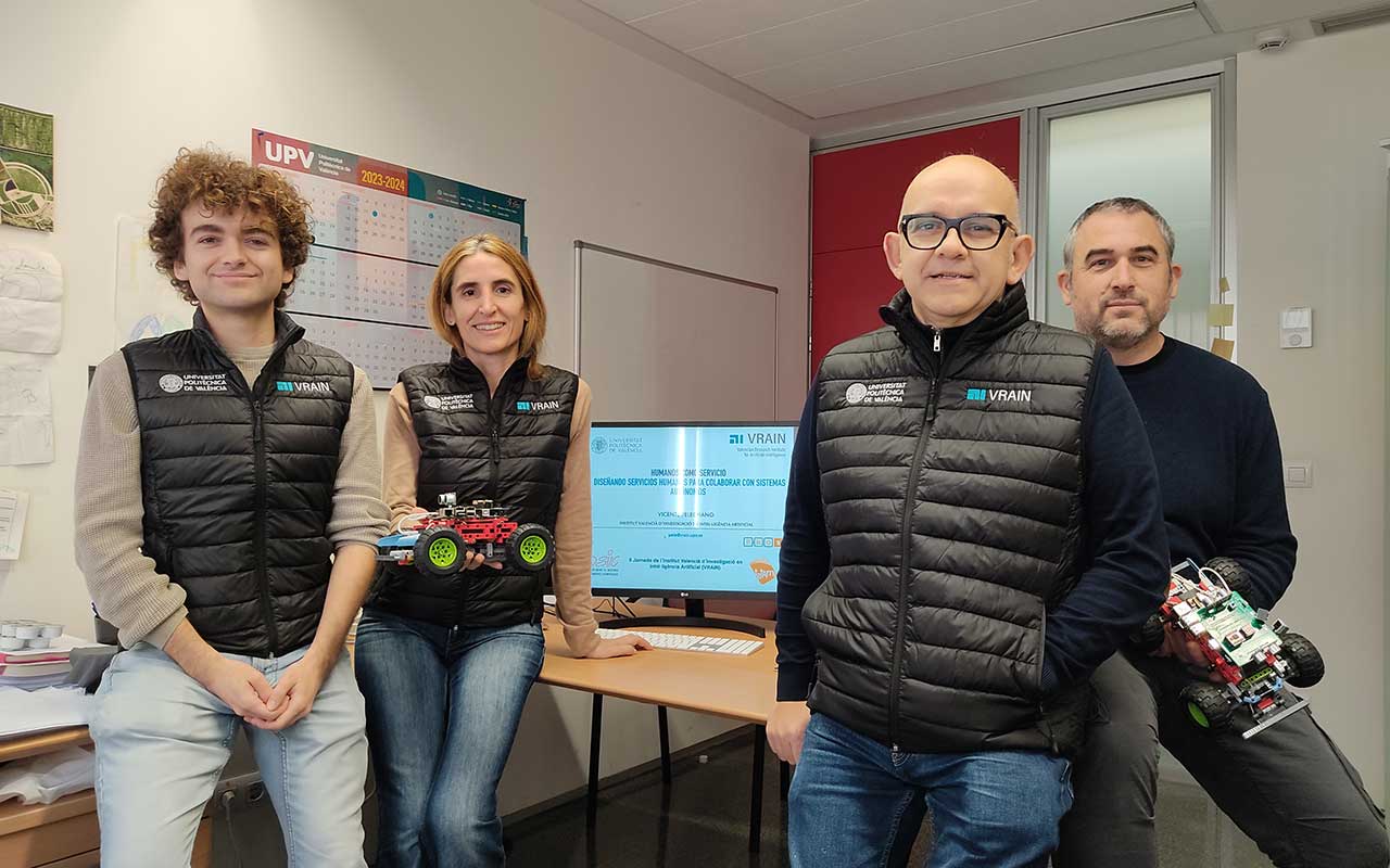 Un equipo de VRAIN de la UPV investiga cómo trabajarán las personas en colaboración con los sistemas inteligentes