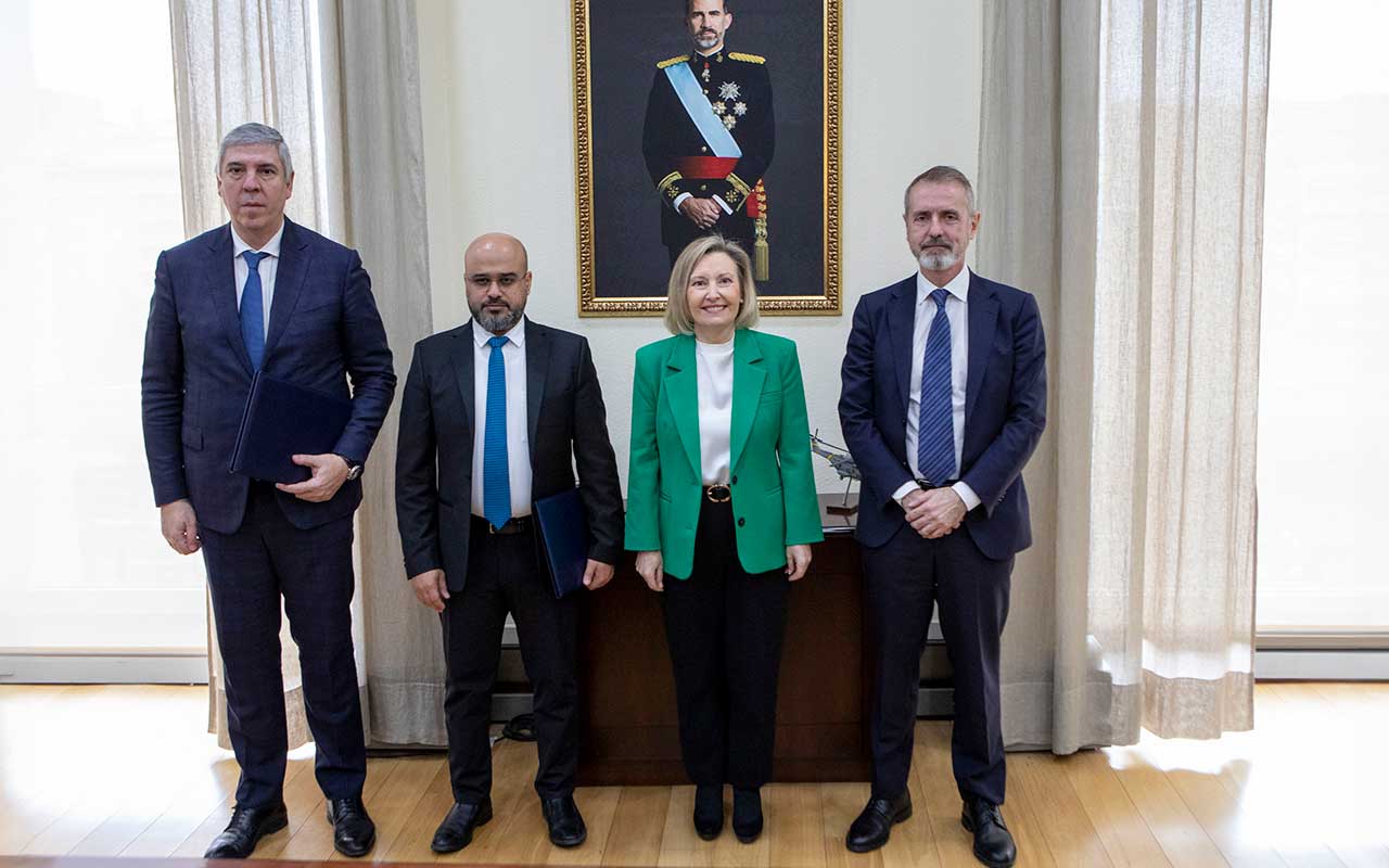 Indra y Edge Group firman un acuerdo de colaboración para desarrollar y fabricar radares de próxima generación en Àrabes Unidos