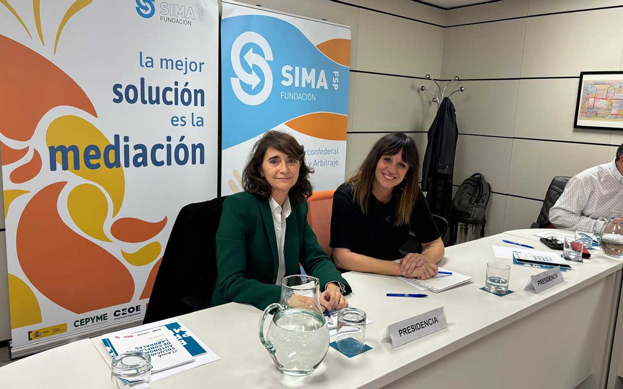 Feique y CCOO Industria firman el XXI Convenio General de la Industria Química con un incremento salarial del 9% hasta 2026
