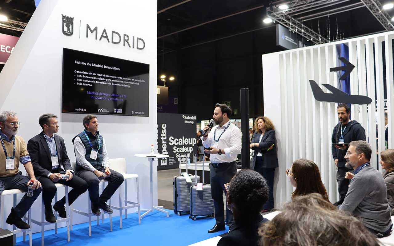 Madrid Innovation stand at 4YFN showcasing new Sandbox initiative.