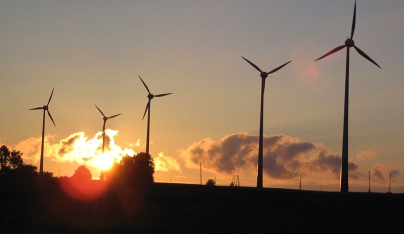 Maximising use of renewable energy on islands or isolated systems