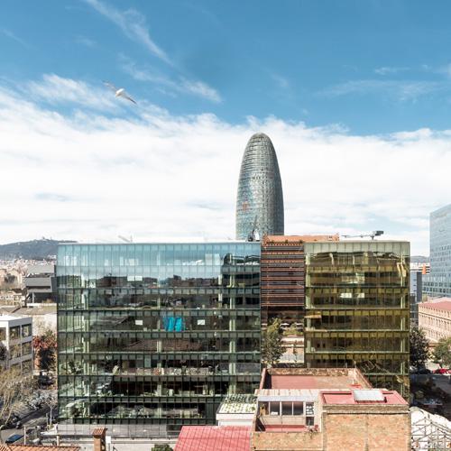 Batlle i Roig Arquitectura proyecta con WICONA el edifico LUXA Amazon y la multinacional WeWork ocuparán los edificios Silver y Gold respectivamente