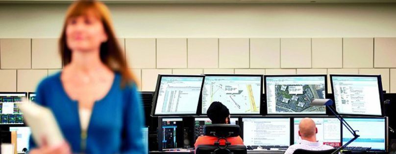 Sistema multipantalla en espacio de trabajo