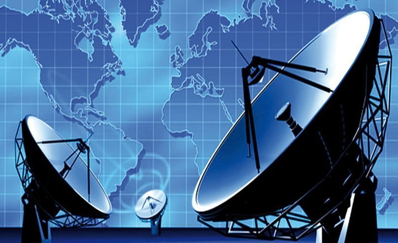 Comunicación vía satélite