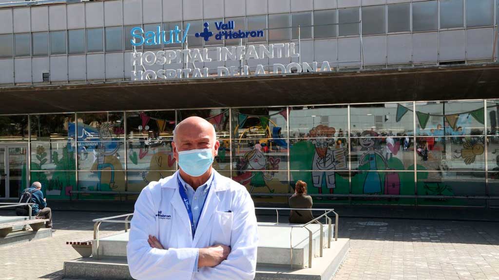 Vall d’Hebron lleva a cabo la primera operación en el Estado de una placenta accreta en quirófano híbrido