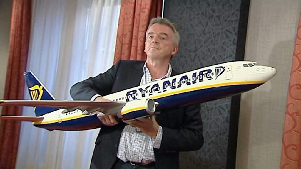 ACAVe presentará una querella contra Ryanair por atentar contra el honor de las agencias de viajes