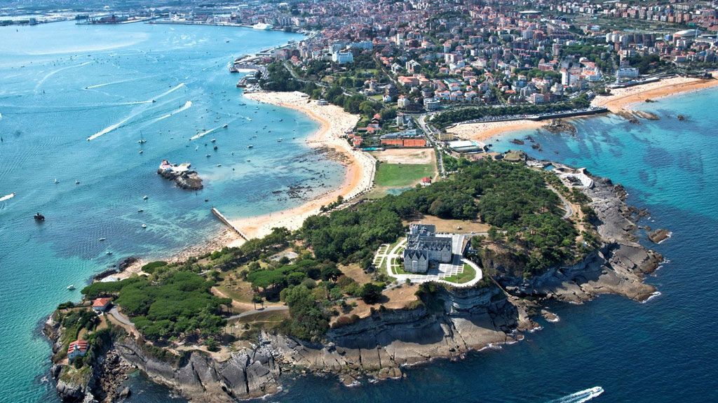 La demanda turística se consolida en julio en Santander