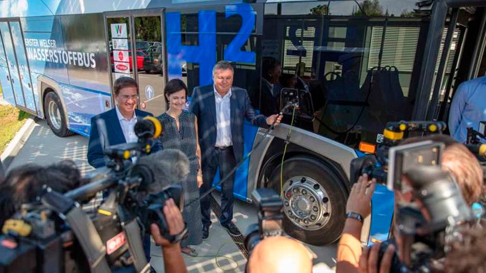 Fronius abastece un autobús con hidrógeno de producción 100 % local y ecológica