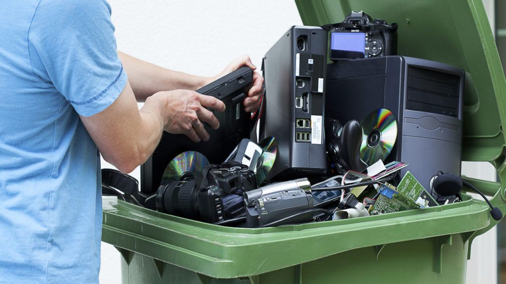 Fundación Ecolec premiará por su compromiso con el reciclaje electrónico a 75 establecimientos de toda España
