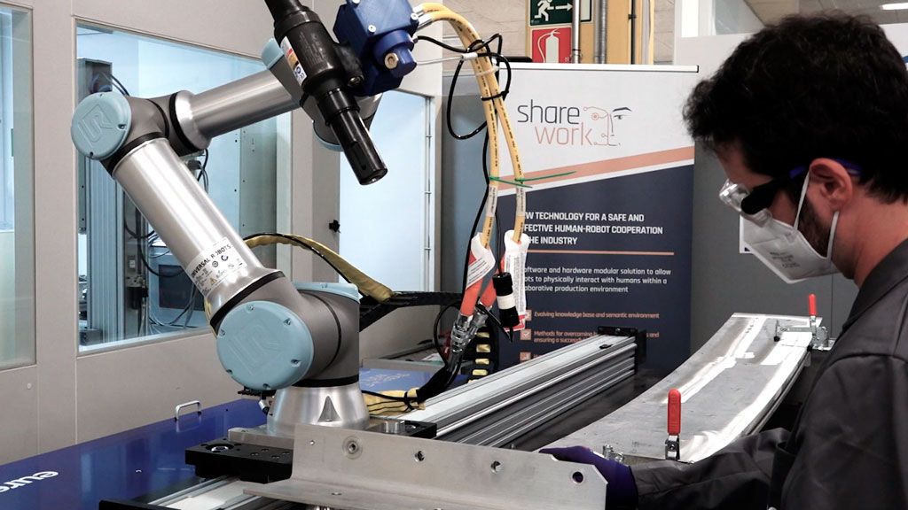 Ensayan un nuevo sistema inteligente para el trabajo conjunto entre operarios y robots