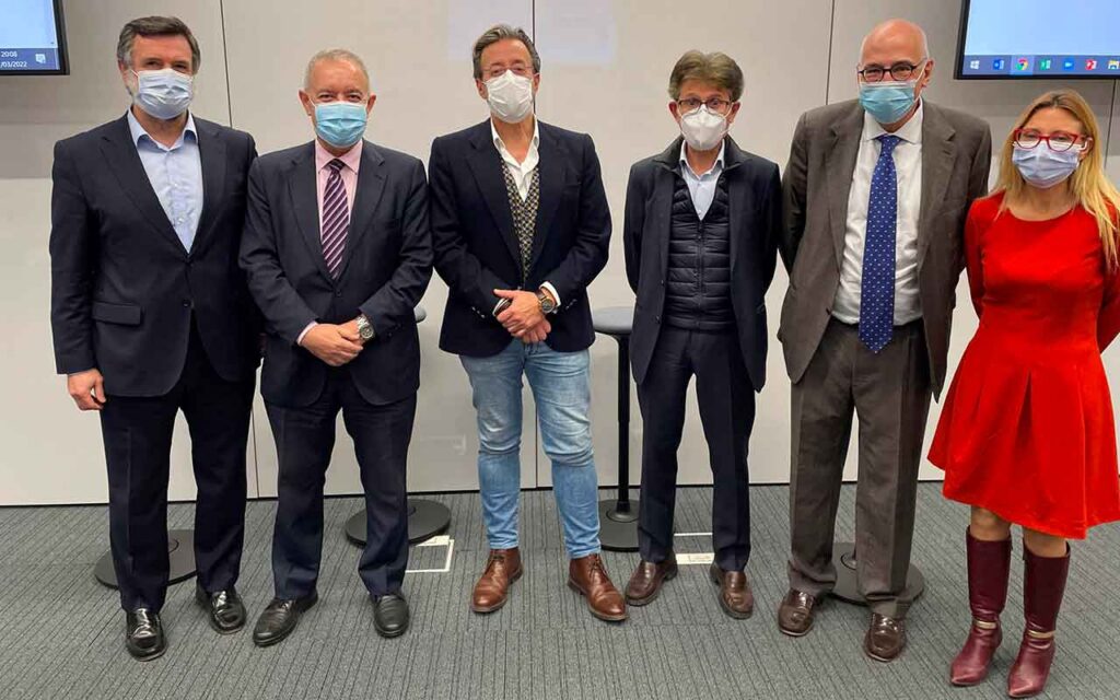 La industria farmacéutica se transforma para responder a las nuevas demandas del sistema sanitario