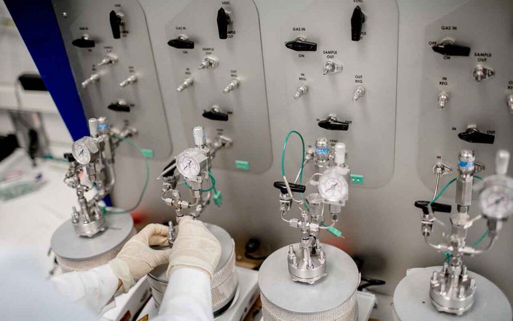 Desarrollan un nuevo catalizador más sostenible para la industria de química fina