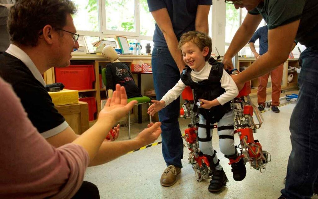 Elena García Armada: "Los robots están al servicio del ser humano, por eso es importante entender cómo funcionan"
