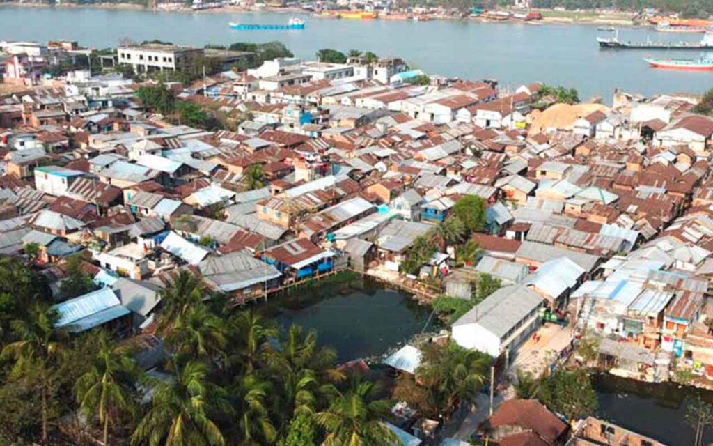 Rethinking Resilience In Bangladesh’s Urban Slum Communities: An Experimental Thought
