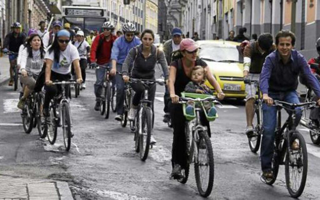El 67,8% de los ciudadanos considera que su ciudad no es segura para el uso de nuevas opciones de movilidad como las bicicletas eléctricas