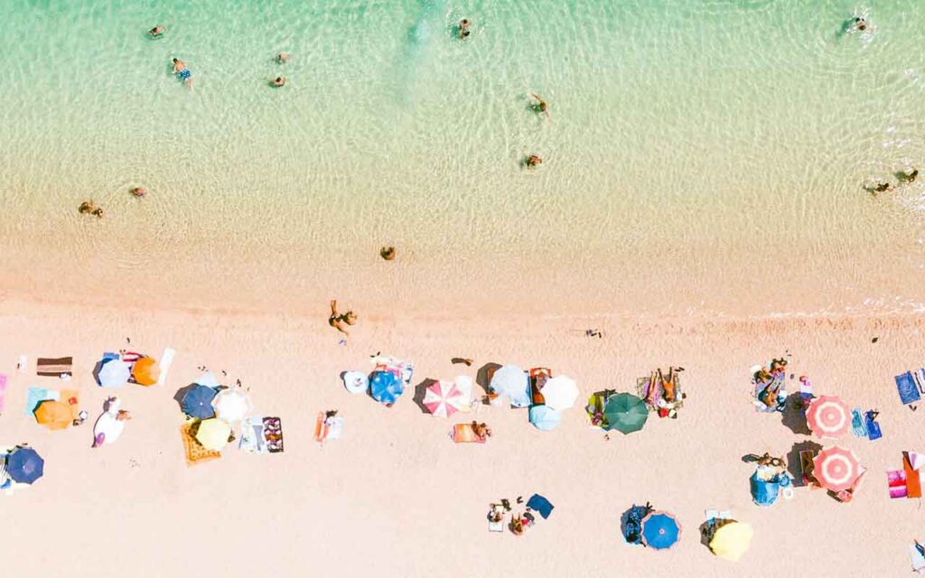 Vodafone lleva el 5G real a más de 1.000 playas de 173 municipios españoles