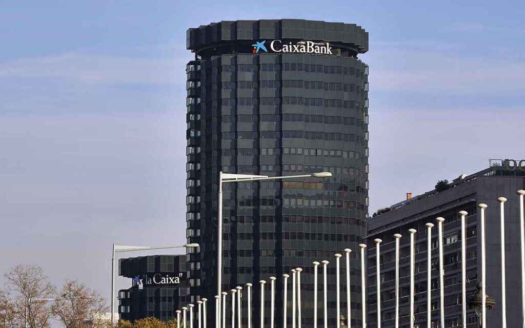 CaixaBank y Microsoft crean un laboratorio de innovación en Inteligencia Artificial y metaverso