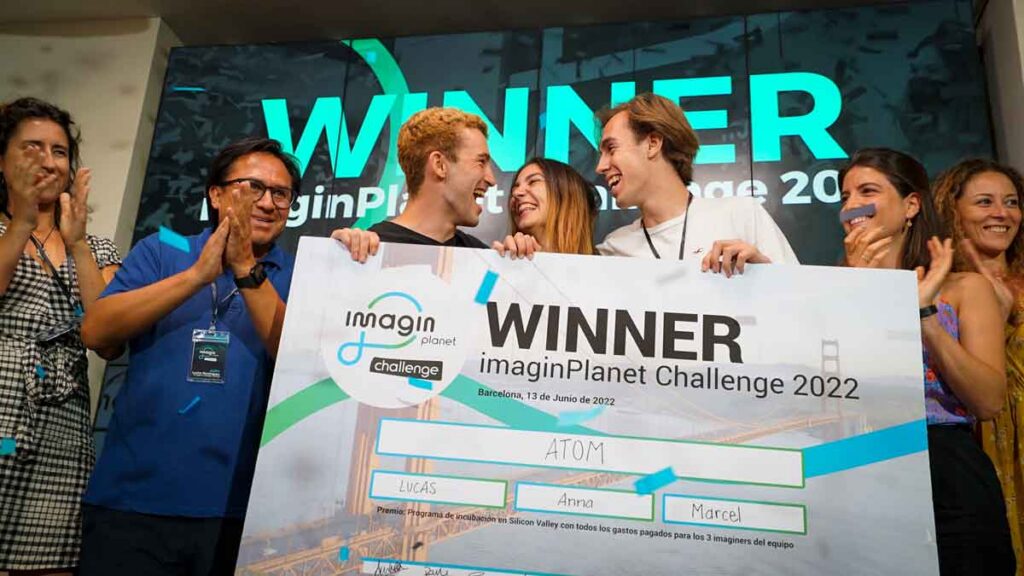 imagin premia un proyecto de tres estudiantes para generar combustible a partir del hidrógeno del agua