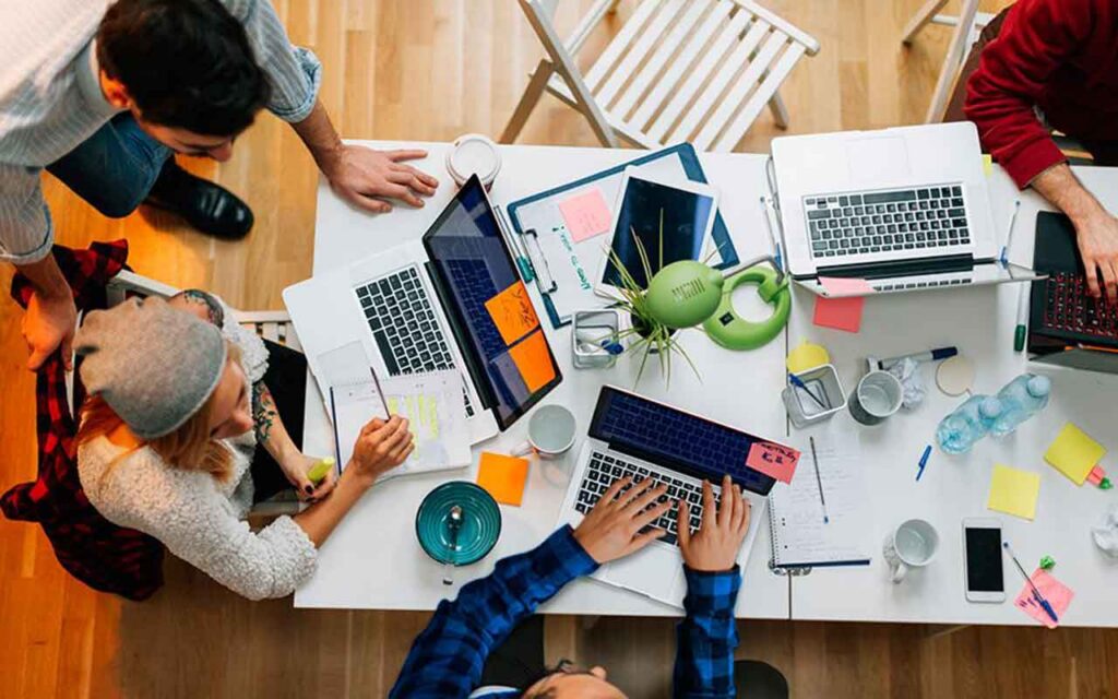 Las empresas españolas destinan hasta un 40% del presupuesto global a tecnología