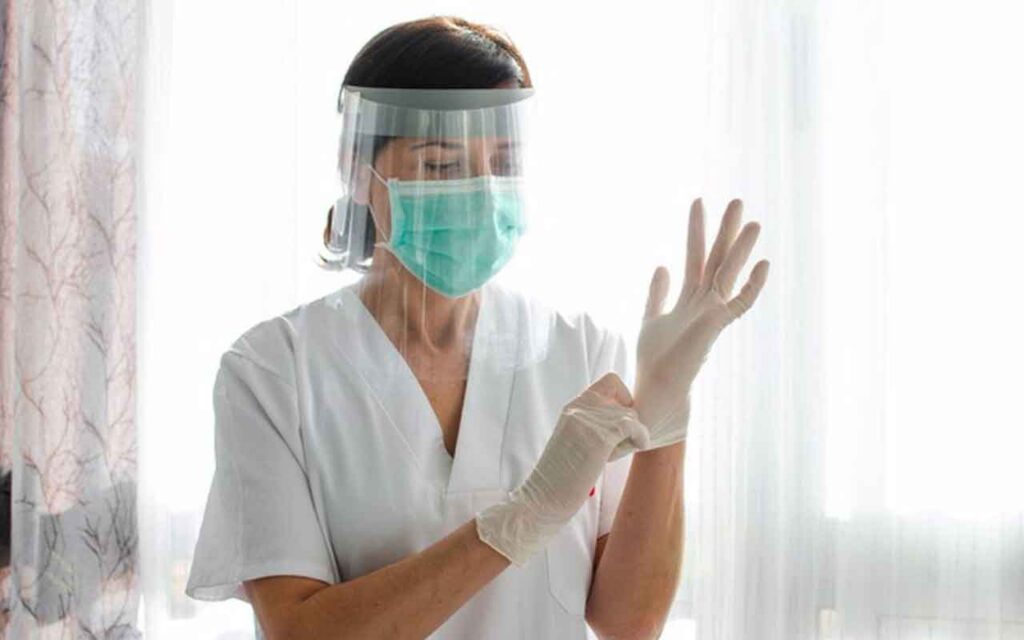 Women in the health and care sector earn 24 percent less than men