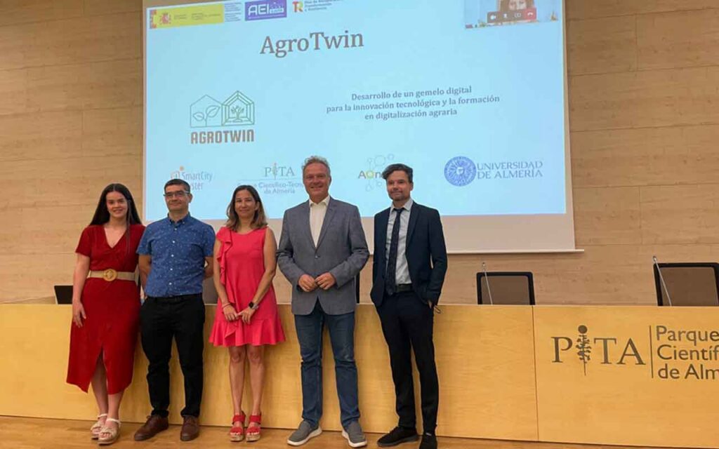 AgroTwin, el gemelo digital que ya se está probando en un invernadero de la finca UAL-Anecoop