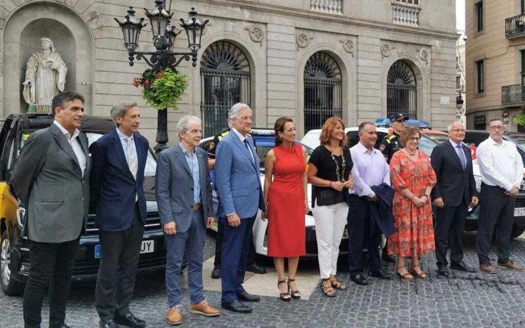 El ‘taxi cardioprotegido’, una iniciativa pionera en Europa, llega a Barcelona con el apoyo de Huawei 