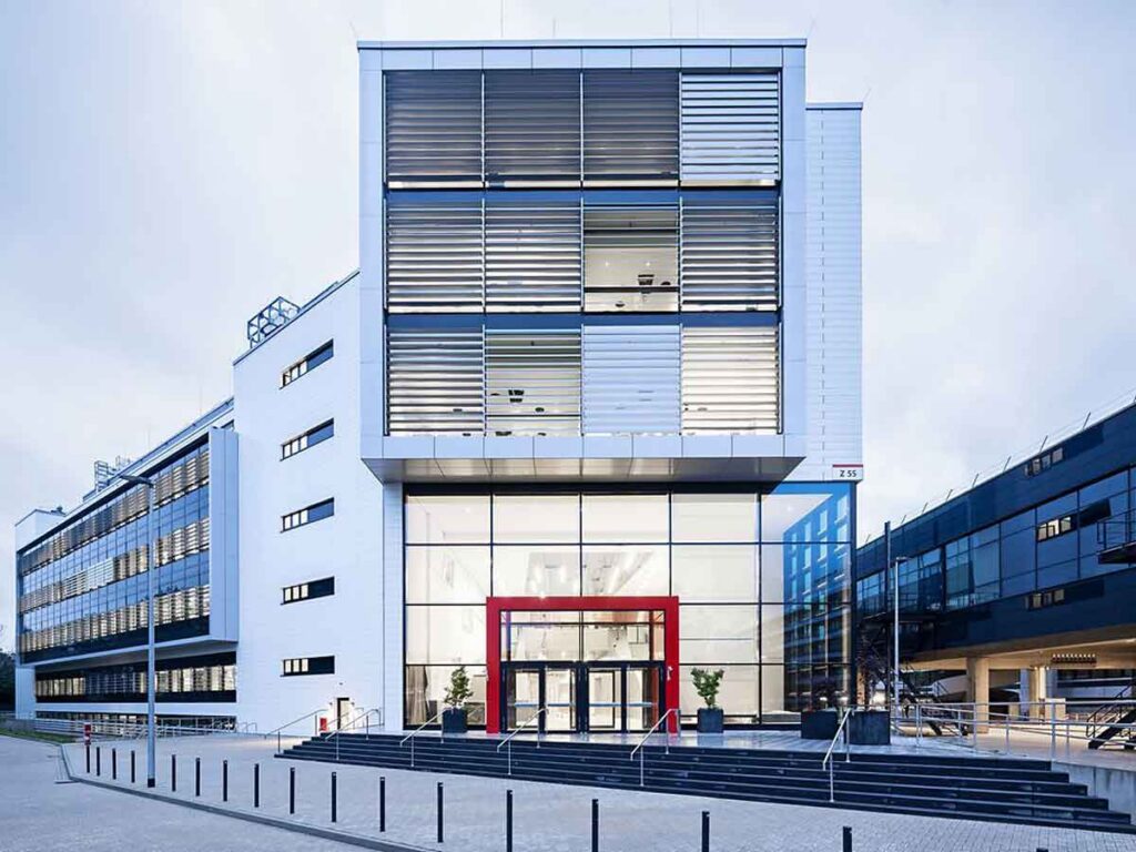 Henkel inaugura su nuevo Inspiration Center de Adhesive Technologies