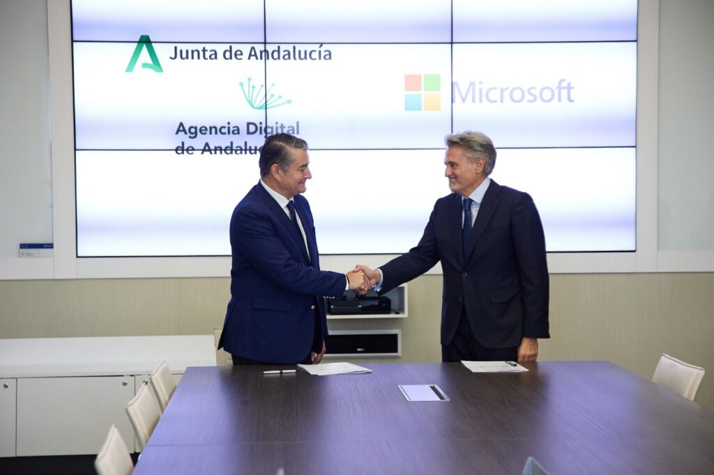 La Junta de Andalucía y Microsoft firman un acuerdo de colaboración para fomentar la digitalización y el empleo en la región andaluza