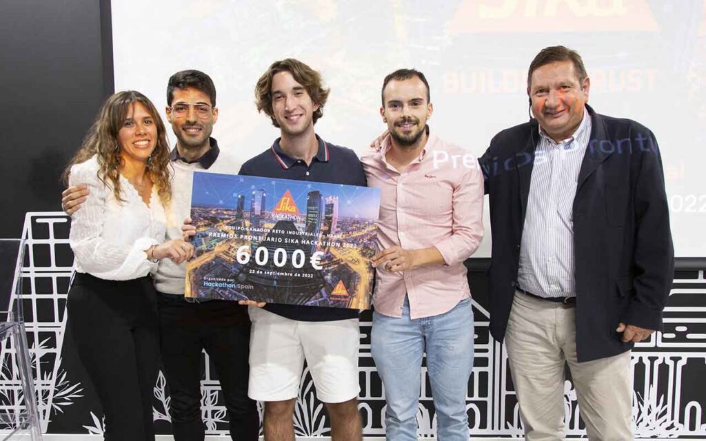 Alumnos de la Universidad Politécnica de Valencia ganan los Premios Prontuario SIKA Hackathon