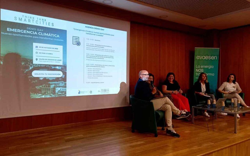 Altea, Alcàsser, Bellús, Piles y Valencia presentan sus retos Smart City