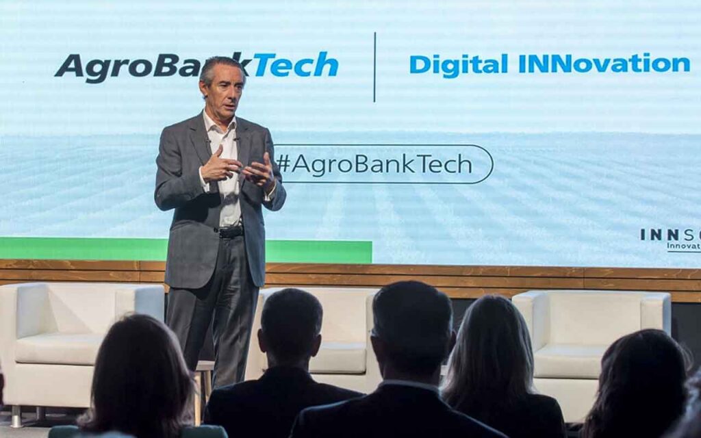 CaixaBank lanza ‘AgroBank Tech Digital INNovation’, el primer programa de aceleración de startups agro