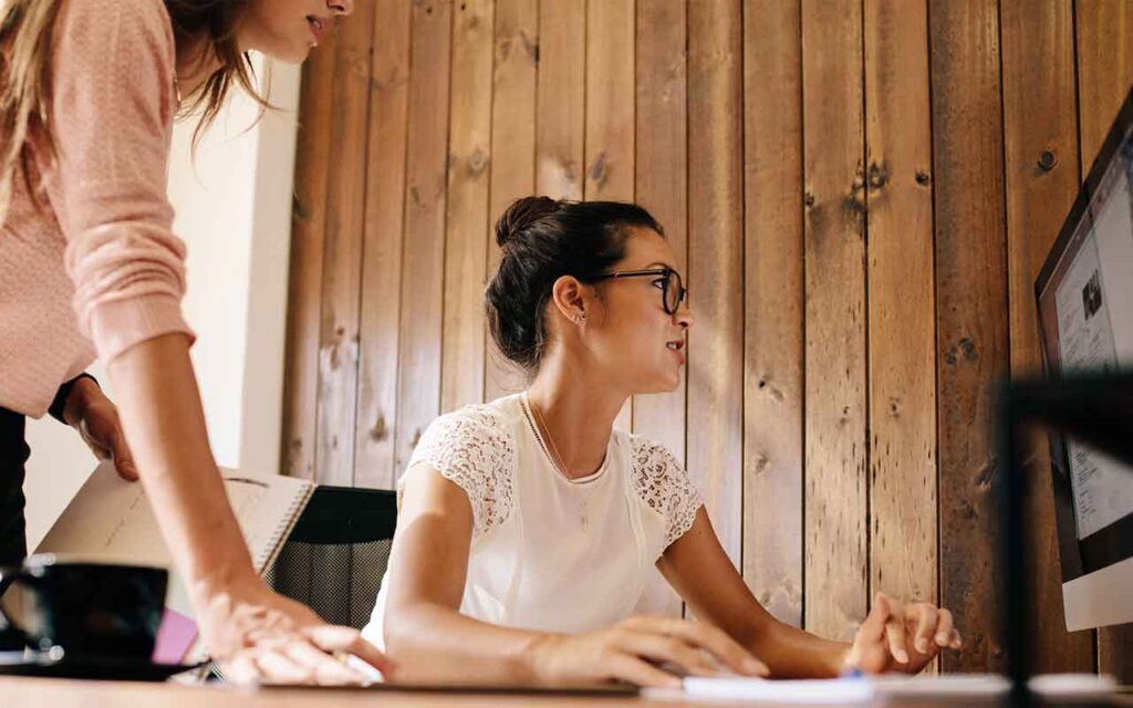 El empoderamiento de las mujeres ocupa el “primer plano” en la reactivación del turismo