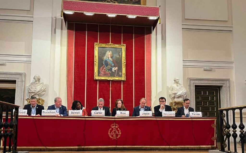 “La industria farmacéutica es un sector estratégico para España, que acapara el 20% de la inversión en I+D”