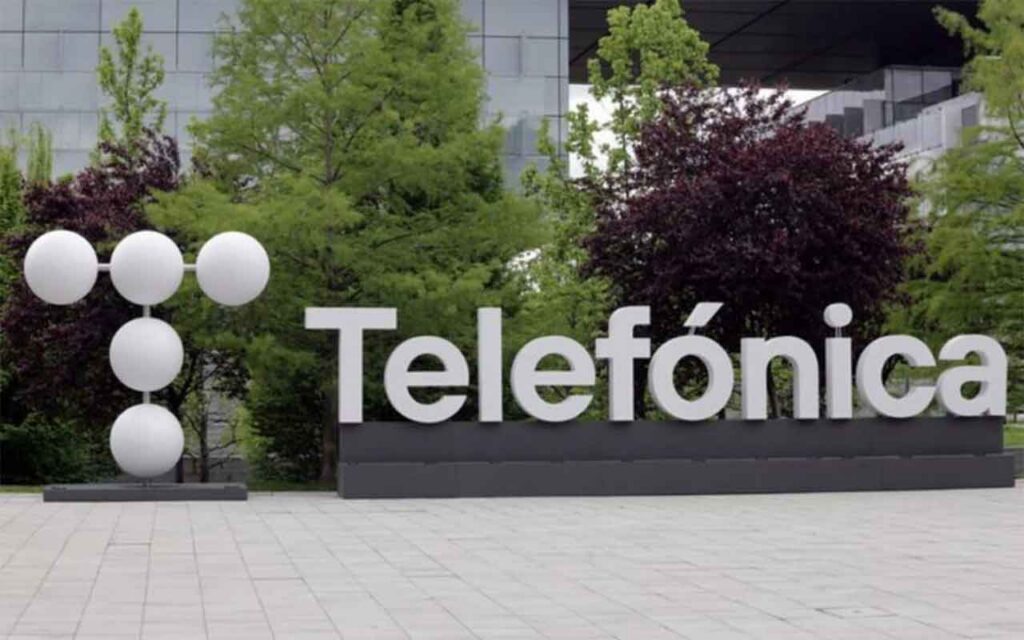 Telefónica y Red.es ayudan a 7 diputaciones y municipios españoles a convertirse en destinos turísticos inteligentes