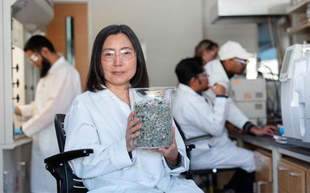 Converting rejected plastic waste into useful materials