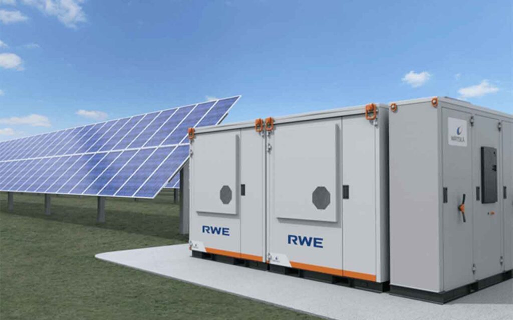 El almacenamiento detrás del contador despega en España en 2022 con 1382,84 MWh de energía solar almacenable