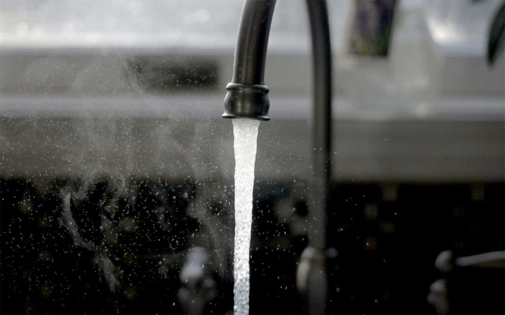 Fresh-water scarcity prompts hunt for more from the air and sea