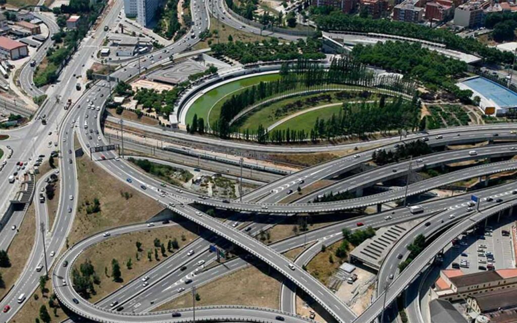 Las infraestructuras de transporte, principal necesidad del territorio nacional para desarrollar su actividad logística