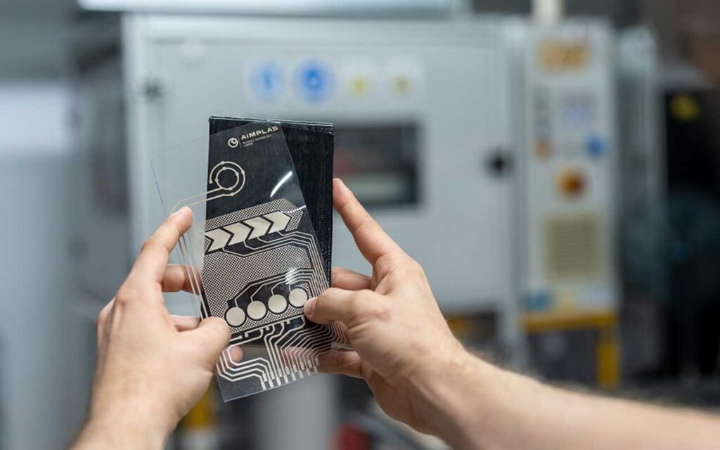 Laboratorio de componentes ligeros para vehículos con sensores integrados