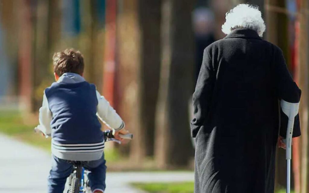 Un sitio para mayores, niños y personas con discapacidad en la ciudad de 15 minutos