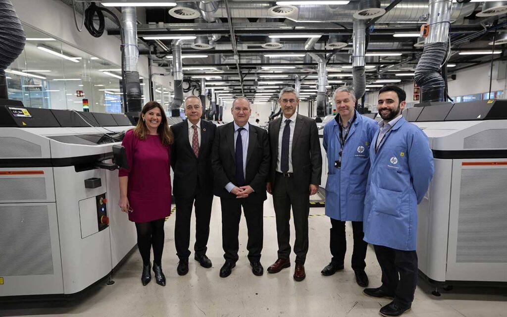 Jordi Hereu considera que Barcelona está bien posicionada para ser una de las referencias de la nueva industria en España