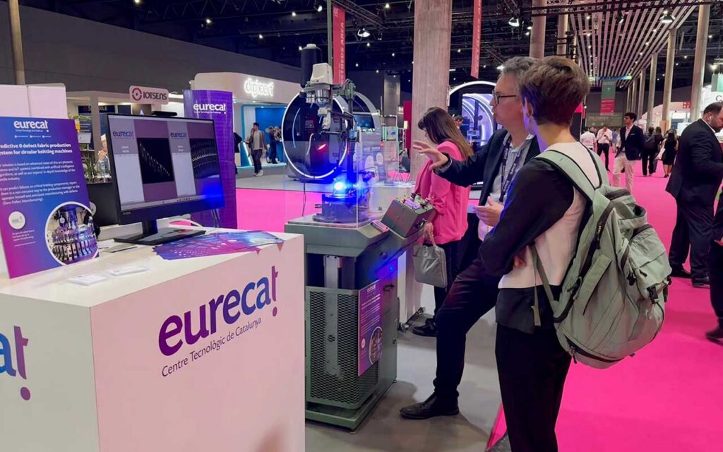 Eurecat muestra un nuevo sistema con inteligencia artificial y fotónica para predecir defectos en la producción textil