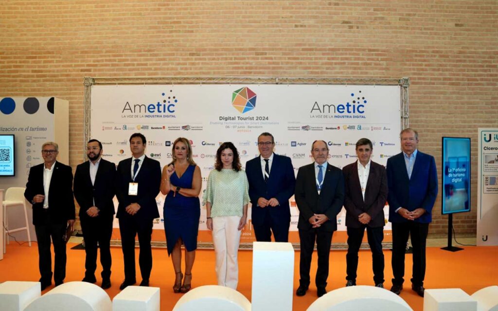 Rosario Sánchez Grau, secretaria de Estado de Turismo, inaugura el VII Congreso Digital Tourist 2024 #DT2024 de AMETIC destacando el progresivo grado de digitalización de los destinos