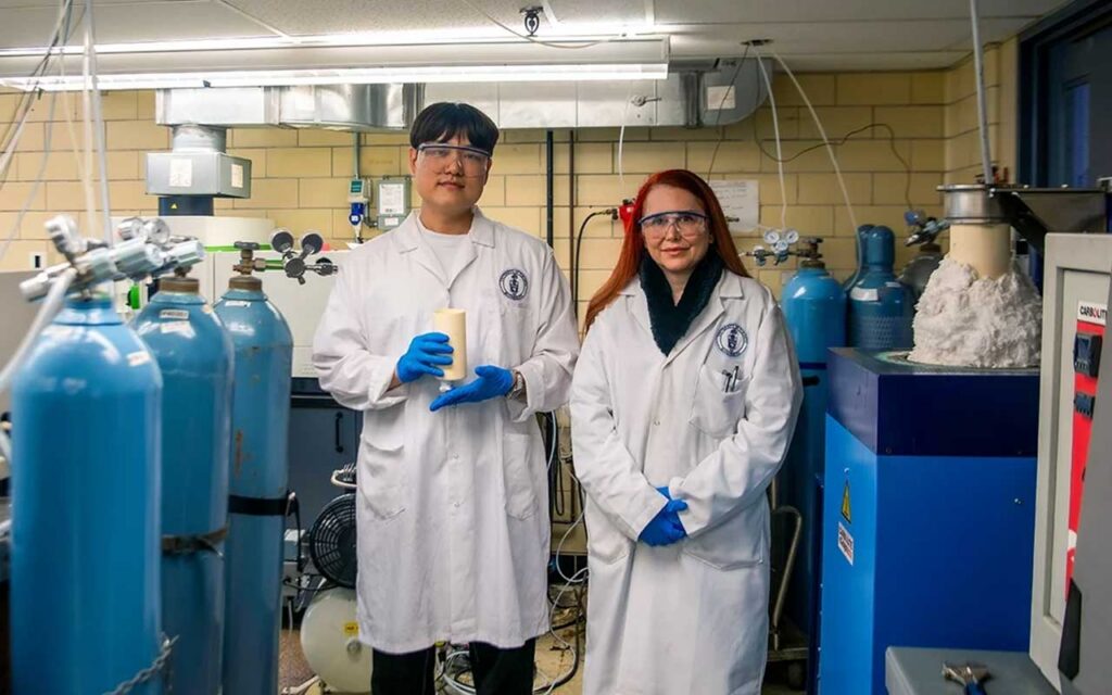 University of Toronto researchers design new method of recycling steel that could reduce industry's carbon footprint