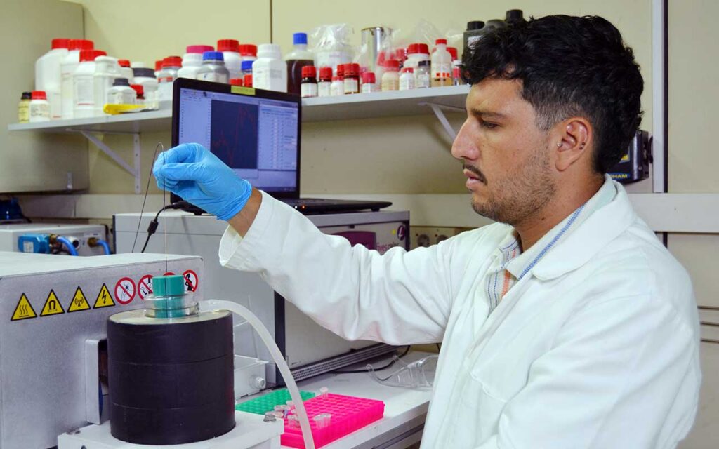 Proyecto para producir hidrógeno verde de manera más eficaz y económica