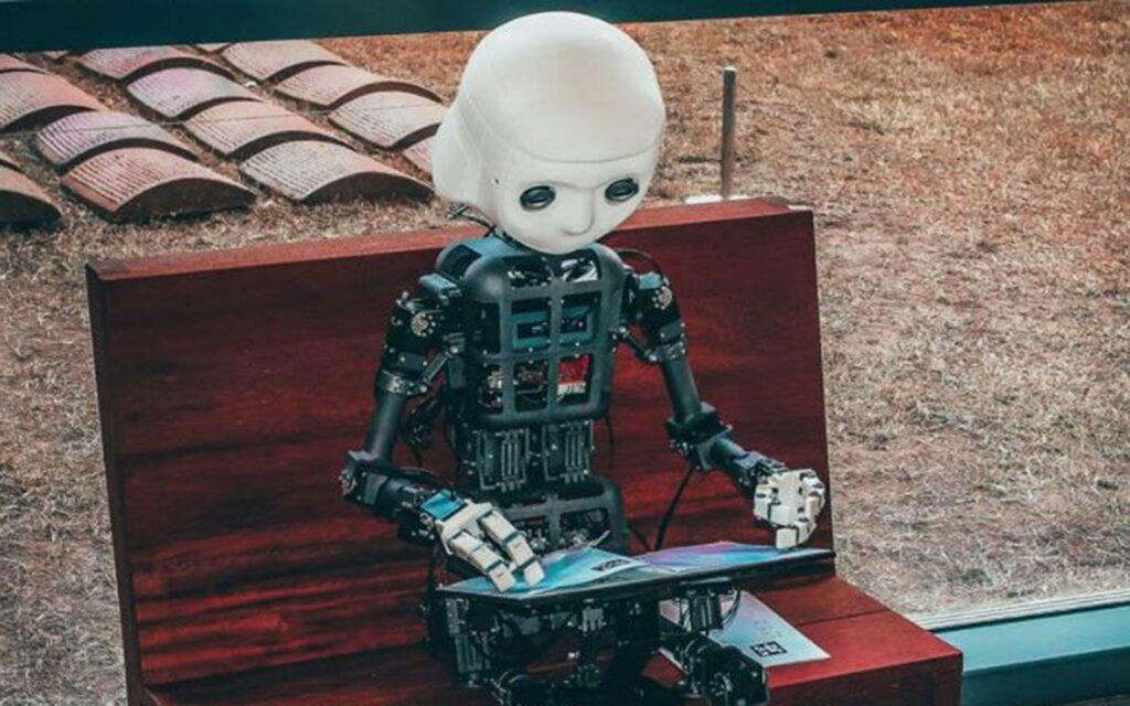 Neurocientíficos de la UPF desarrollan una nueva teoría para programar robots con IA generativa con un comportamiento más parecido al humano