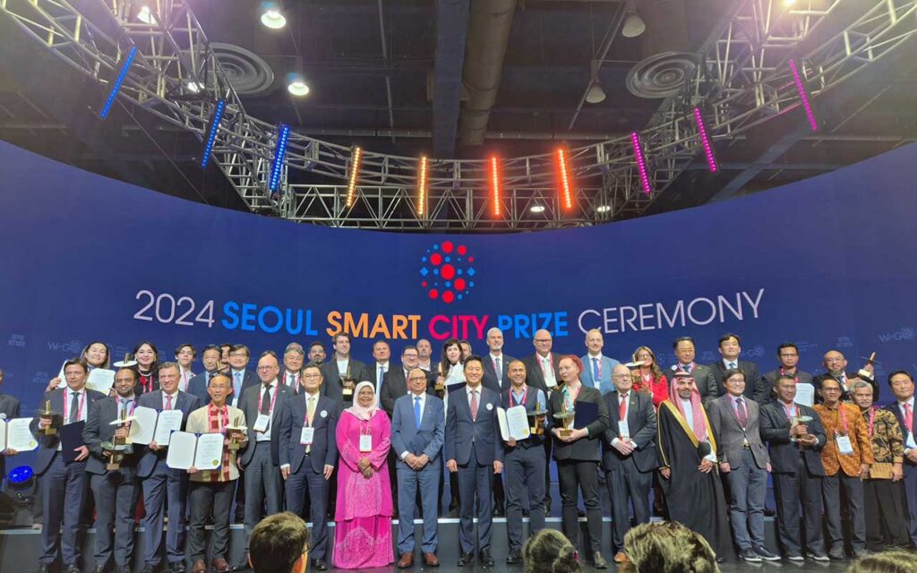 Seoul Smart City Prize Winners Receive Awards from WeGO